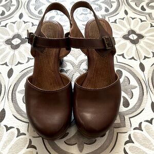 BOC espadrilles. Super cute chunking sandals